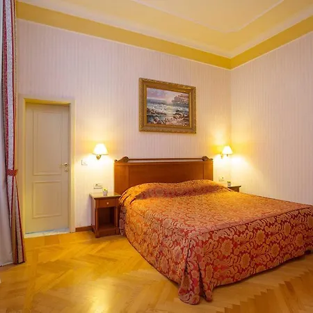 Hotel Continental 4*